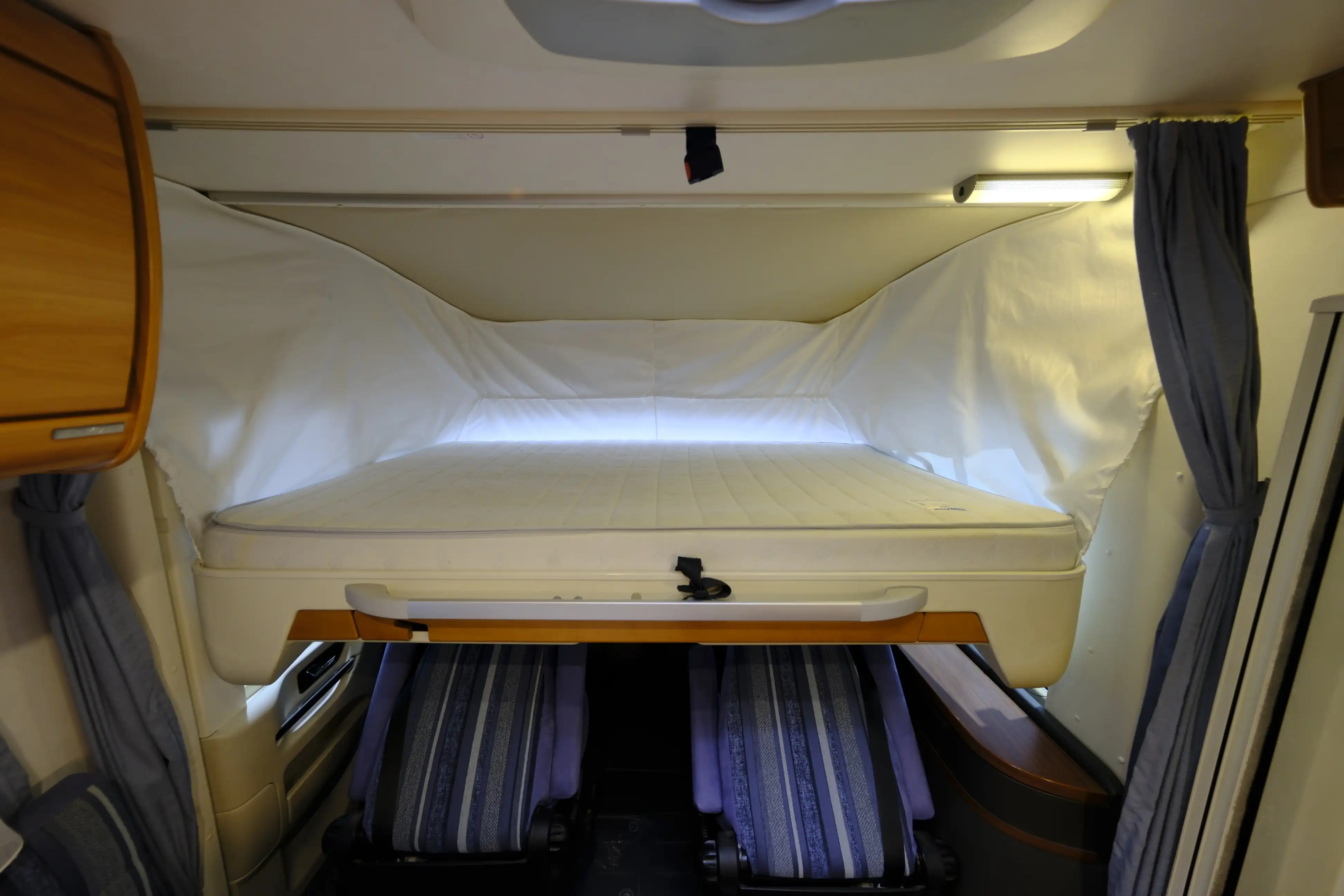 HYMER-ERIBA B 614 SL 